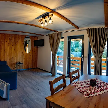 Bed & Breakfast Casa Izvorul Negru Moisei