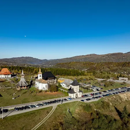 Casa Izvorul Negru Moisei